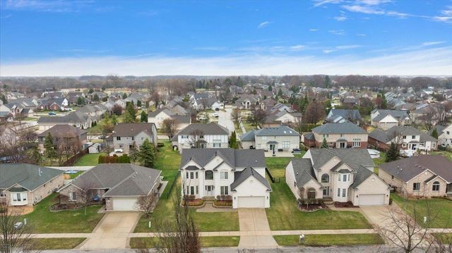 49312 Walnut Creek Drive, Macomb Twp, MI 48044