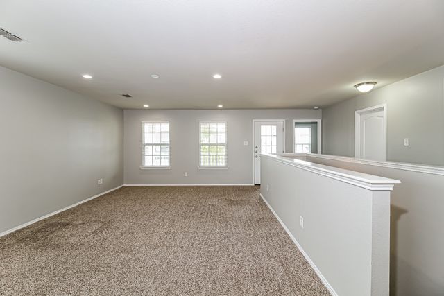 2209 Windsor Farms Drive, Denton, TX 76207