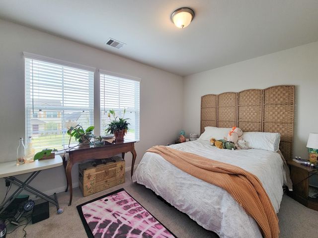 111 Avalon Drive, Huntsville, TX 77320