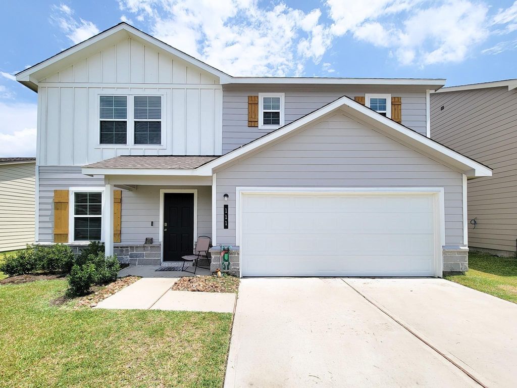 111 Avalon Drive, Huntsville, TX 77320
