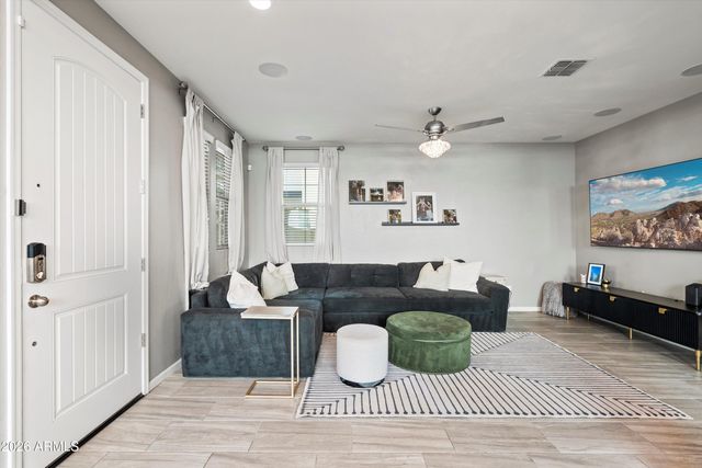 3183 S MAGNOLIA Lane, Chandler, AZ 85286