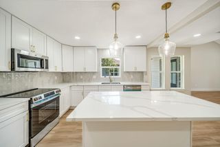 717 Clayton Street, Tomball, TX 77375