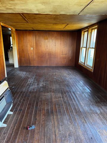 9878 Highway 64, Clarksville, AR 72830