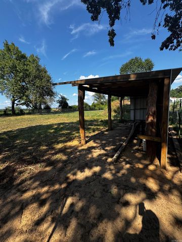 9878 Highway 64, Clarksville, AR 72830