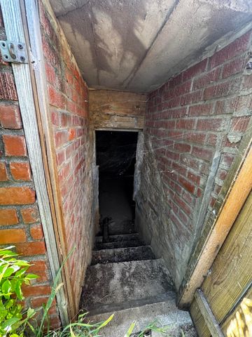 9878 Highway 64, Clarksville, AR 72830