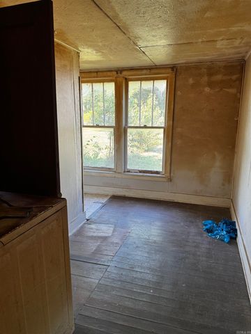 9878 Highway 64, Clarksville, AR 72830