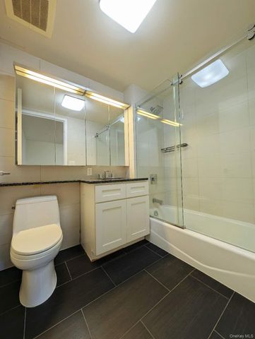 13619 Franklin Avenue 4C, Flushing, NY 11355