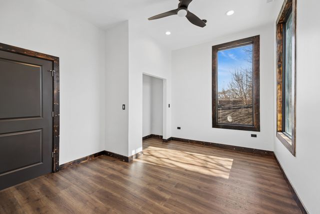 1412 W Fuller Street, Chicago, IL 60608