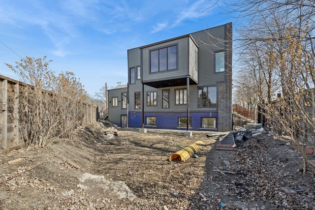1412 W Fuller Street, Chicago, IL 60608