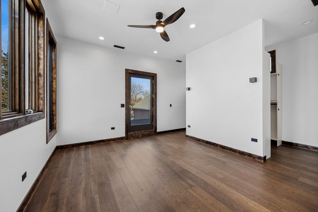 1412 W Fuller Street, Chicago, IL 60608