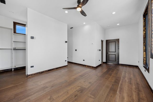 1412 W Fuller Street, Chicago, IL 60608