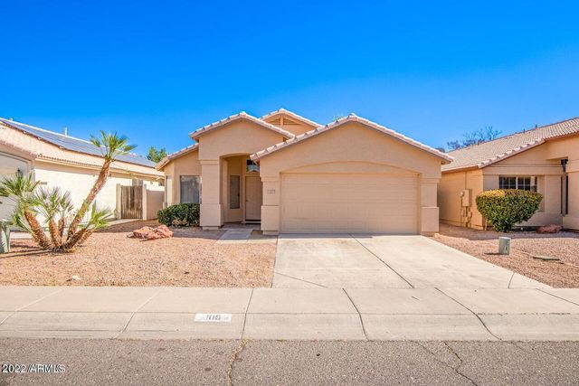 109 W Helena Drive, Phoenix, AZ 85023