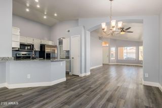 109 W Helena Drive, Phoenix, AZ 85023