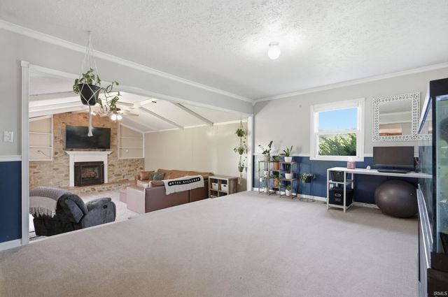 5850 W 100, Tipton, IN 46072