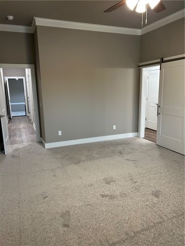 1120 Flat Rock Street, Bentonville, AR 72713