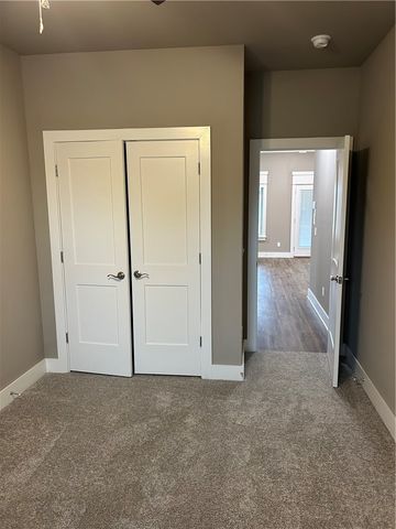 1120 Flat Rock Street, Bentonville, AR 72713