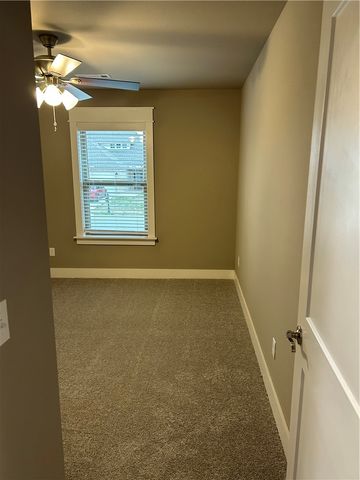 1120 Flat Rock Street, Bentonville, AR 72713