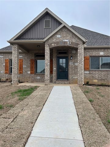 1120 Flat Rock Street, Bentonville, AR 72713