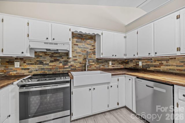 3545 Heather Lane, Gastonia, NC 28056