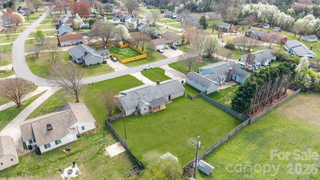 3545 Heather Lane, Gastonia, NC 28056