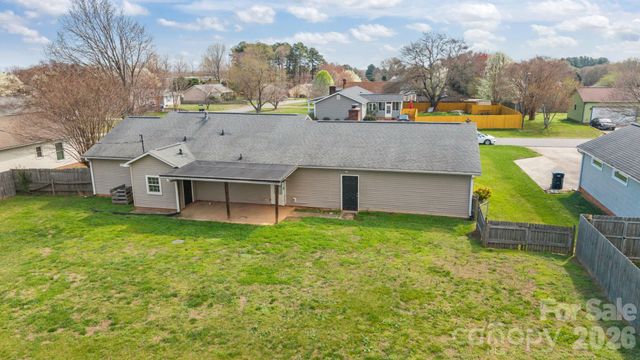3545 Heather Lane, Gastonia, NC 28056