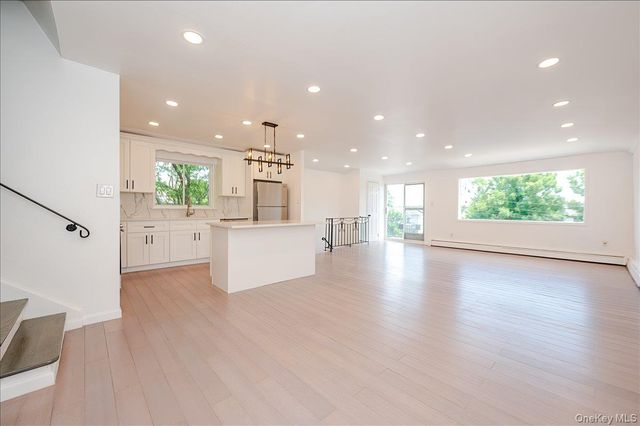 6633 Avenue M, Brooklyn, NY 11234