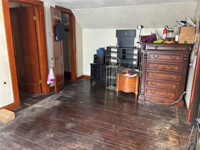 53 Decker Street, Buffalo, NY 14215