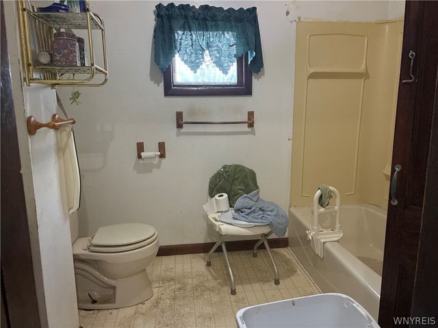 53 Decker Street, Buffalo, NY 14215