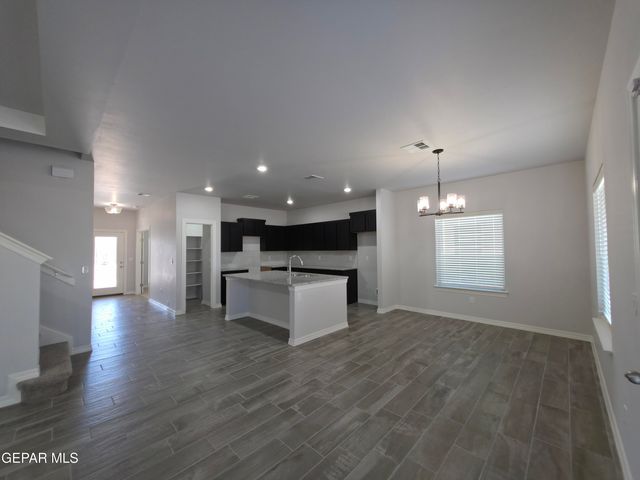 9935 Rhiannon Place, Socorro, TX 79927