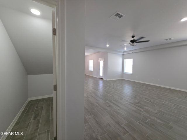 9935 Rhiannon Place, Socorro, TX 79927