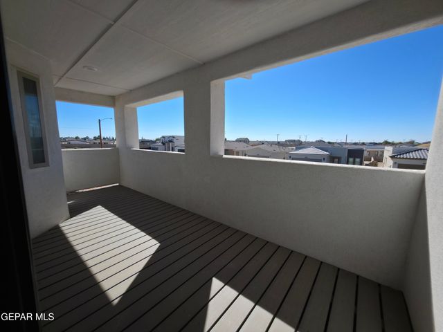 9935 Rhiannon Place, Socorro, TX 79927