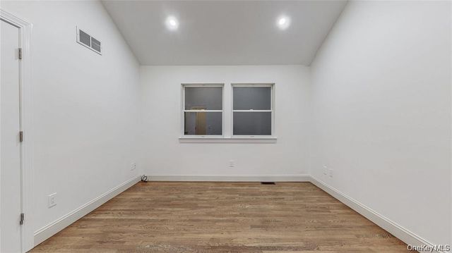 177 Red Creek Road, Hampton Bays, NY 11946