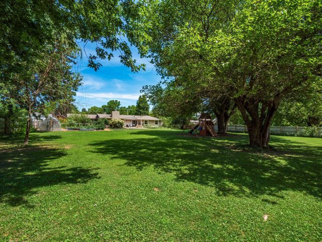 623 Park Road, Worthington, OH 43085