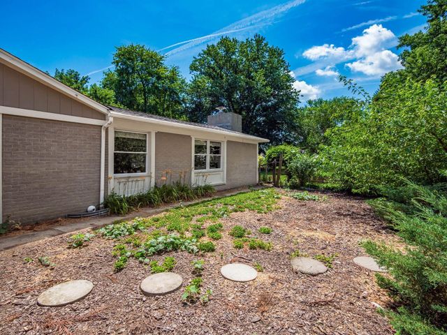 623 Park Road, Worthington, OH 43085