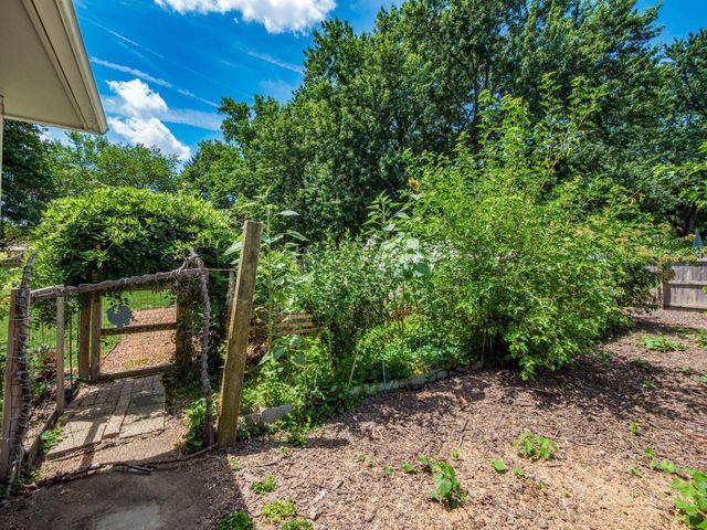 623 Park Road, Worthington, OH 43085
