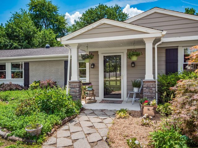 623 Park Road, Worthington, OH 43085