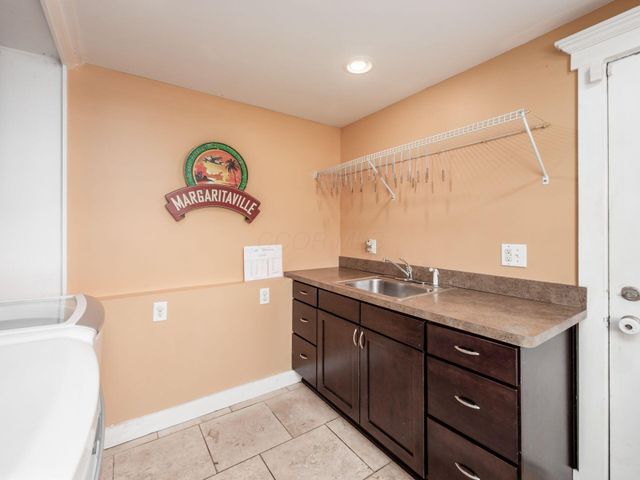623 Park Road, Worthington, OH 43085