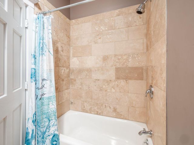 623 Park Road, Worthington, OH 43085