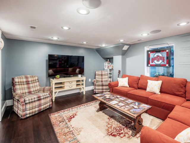 623 Park Road, Worthington, OH 43085