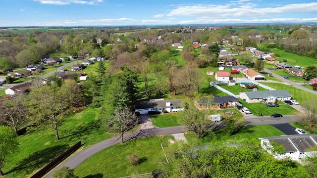 105 Crosshill Road, Stanford, KY 40484
