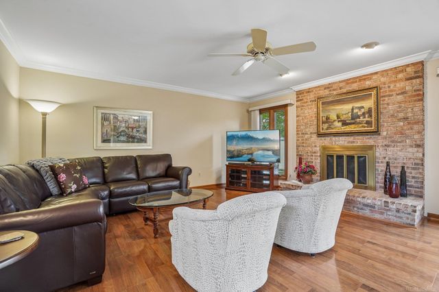 15792 Constitution Drive, Macomb, MI 48044