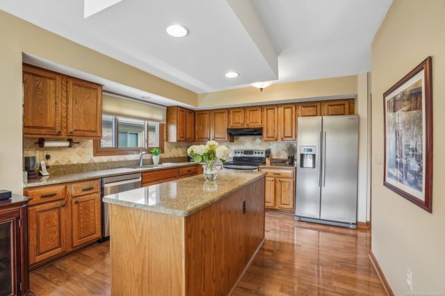 15792 Constitution Drive, Macomb, MI 48044