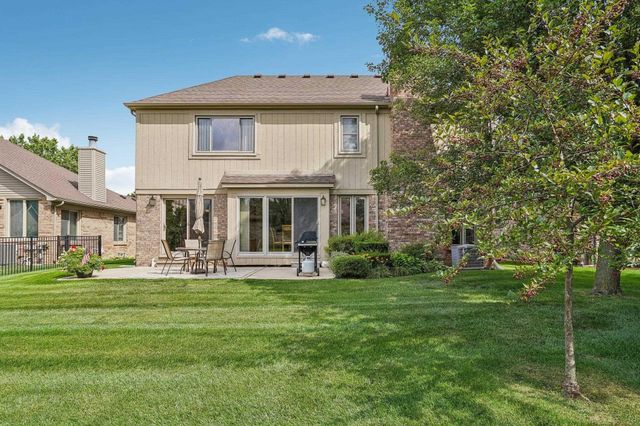 15792 Constitution Drive, Macomb, MI 48044