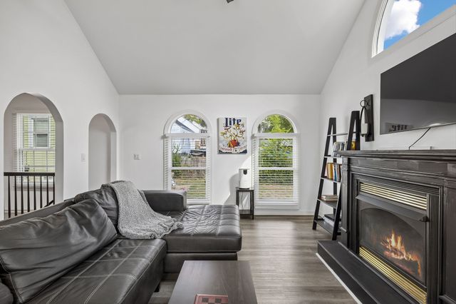 524 E Trinity Ln, Nashville, TN 37207