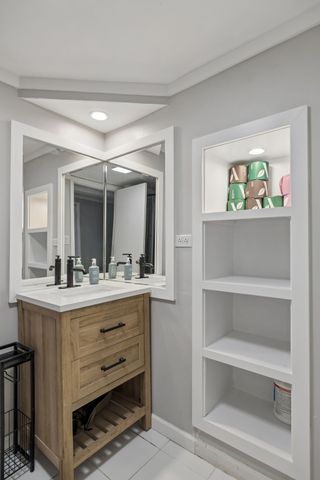 524 E Trinity Ln, Nashville, TN 37207