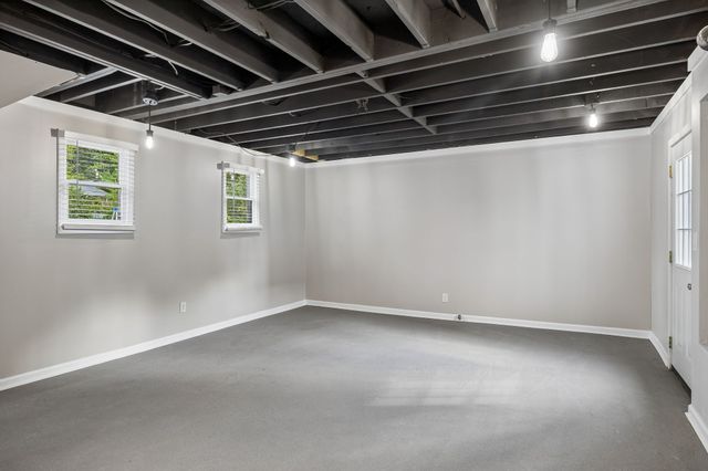 524 E Trinity Ln, Nashville, TN 37207