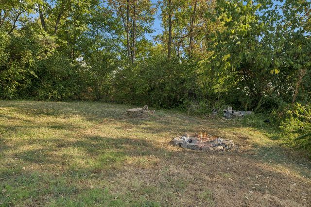 524 E Trinity Ln, Nashville, TN 37207