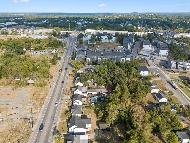 524 E Trinity Ln, Nashville, TN 37207