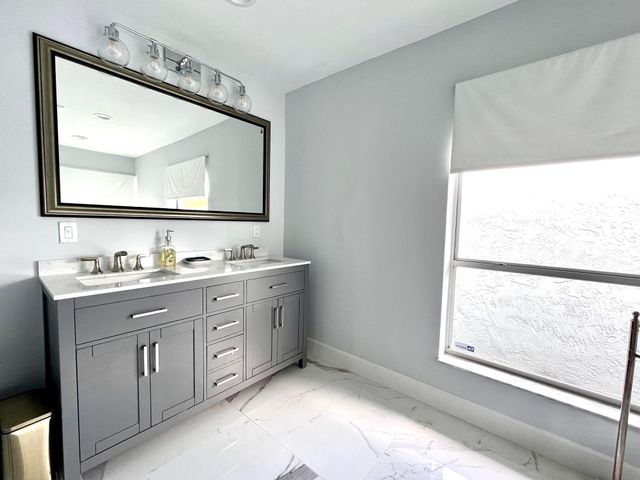 2705 Appaloosa Trail, Wellington, FL 33414