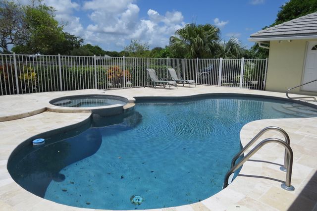 2705 Appaloosa Trail, Wellington, FL 33414